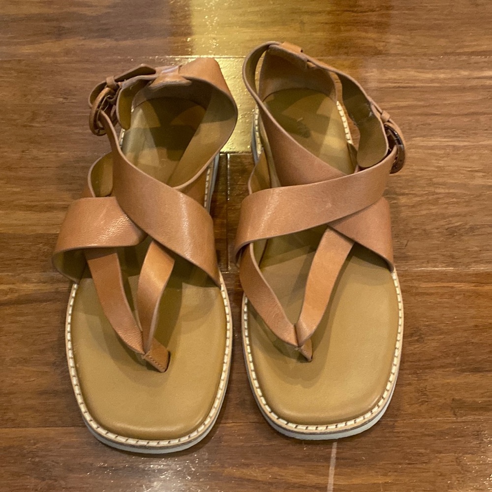 Vince Sandals